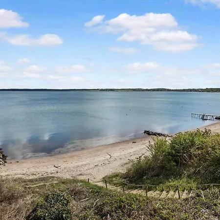 40563-juelsminde-pot-strandby-356 * Sonderby (Midtjylland)