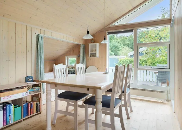 40563-juelsminde-pot-strandby-356 * Sonderby (Midtjylland)